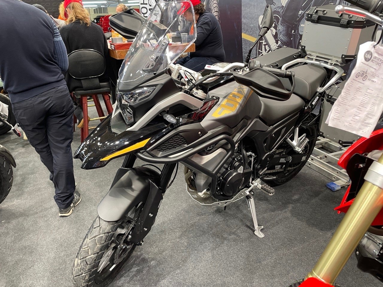 Мотоцикл kove 500X черный standard новый