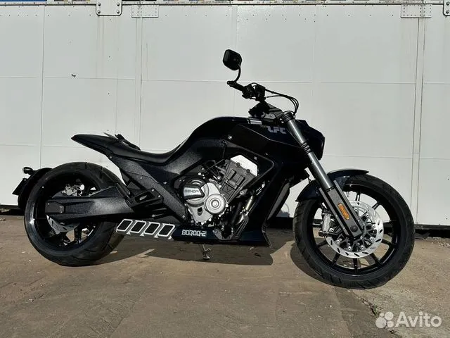 Мотоцикл Benda LFC 700