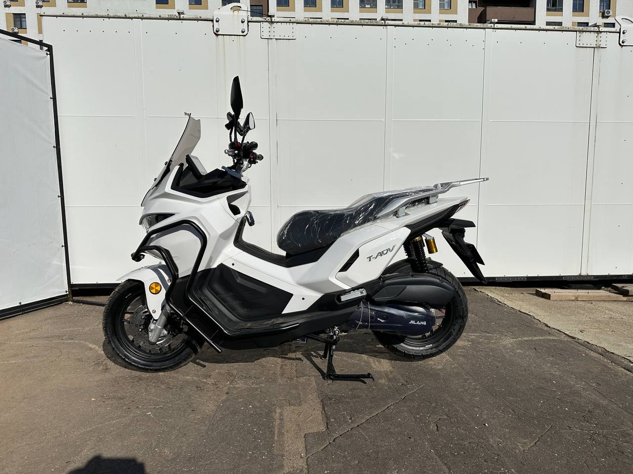 Скутер Jilang ADV2 180 (49cc) EFI инжектор + дуги белый
