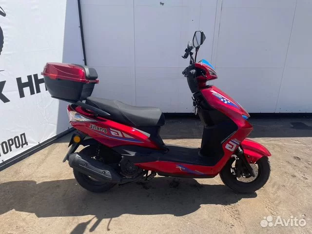 Скутер Jilang M13