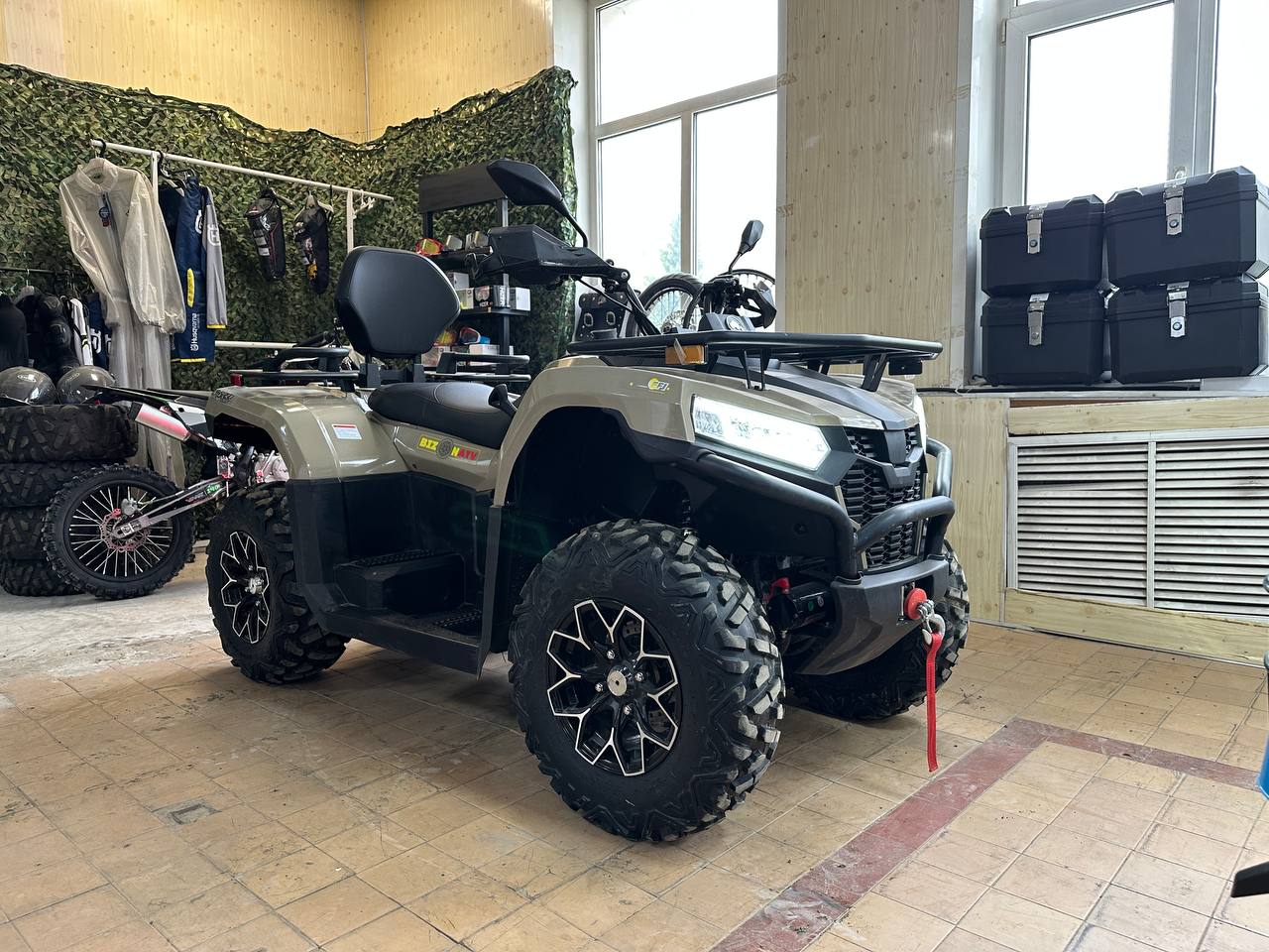 Квадроцикл Bizon YK450A ПТС цвет песочный б/у пробег 69 км