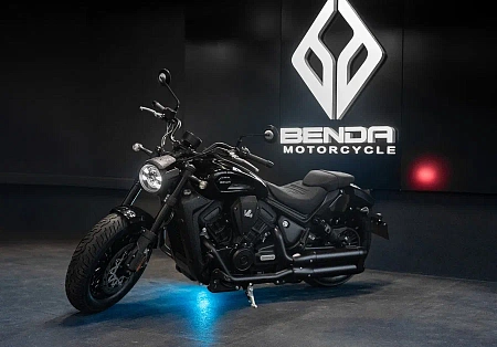 Мотоцикл Benda Dark Flag 500