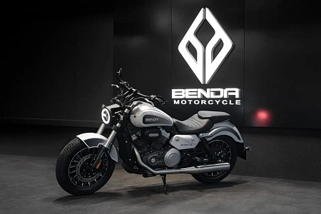 Мотоцикл Benda Rock 300