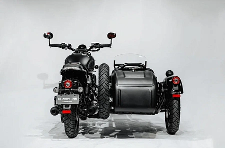 Мотоцикл dynasty 700