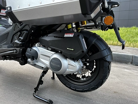 Скутер Regulmoto XDV ADVENTURE 300CC 4T в комплекте с кофрами (LJ300T-18) EFI серый