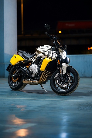 Мотоцикл BENDA LFS 700