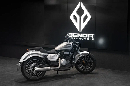 Мотоцикл Benda Rock 300